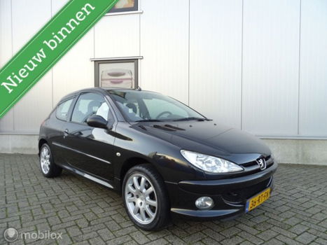 Peugeot 206 - 1.4 Air-line 2 * Bwj 2005 / Apk 2020 / Lmv / Airco - 1