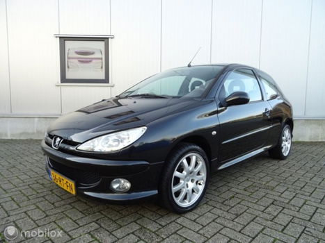 Peugeot 206 - 1.4 Air-line 2 * Bwj 2005 / Apk 2020 / Lmv / Airco - 1