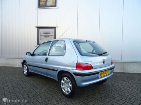 Peugeot 106 - 1.1 XR * SLECHTS 100.DKM & Nationale Autopas - 1