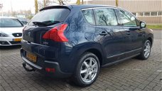 Peugeot 3008 - 1.6 VTi, Navigatie, Panorama, PDC, Trekhk