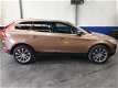 Volvo XC60 - 2.0 T FWD Summum - 1 - Thumbnail