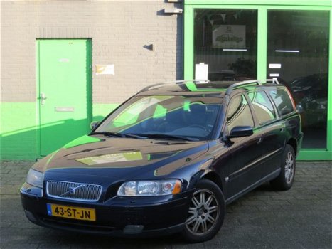 Volvo V70 - 2.4 Edition II Automaat Leer Navi - 1