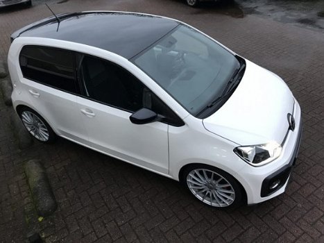 Volkswagen Up! - 1.0 TSI BMT high up 130 PK Super uitstraling 130 PK Van Vugt tuning, Papieren compl - 1