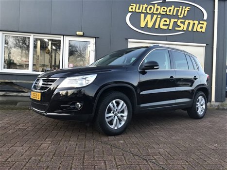 Volkswagen Tiguan - 1.4 TSI Sport&Style Met airco + stand kachel. Trekhaak wegklapbaar Zeer goed ond - 1