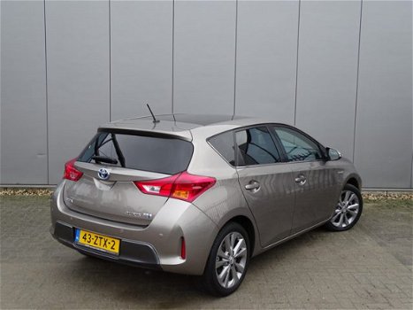 Toyota Auris - 1.8 Hybrid Lease Pro | Navigatie | Leder | Xenon verlichting | - 1