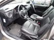 Toyota Auris - 1.8 Hybrid Lease Pro | Navigatie | Leder | Xenon verlichting | - 1 - Thumbnail
