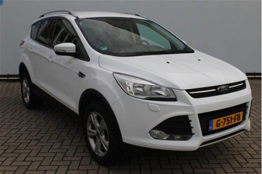 Ford Kuga - 1.5 SYNC Edition 150 PK Stoelverwarming, Airco Clima, lmv, Cruise Control, Parkeersensor - 1