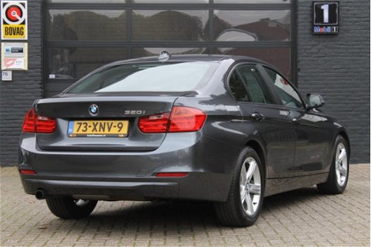 BMW 3-serie - 320i High Executive BOVAG GARANTIE - 1