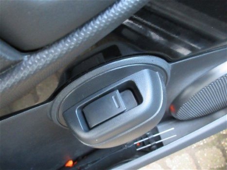 Peugeot 107 - 1.0 Active AIRCO/LED/CRUISE CONTROL - 1