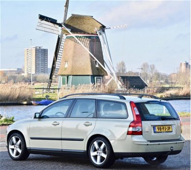 Volvo V50 - 1.8 70 x op voorraad - 1