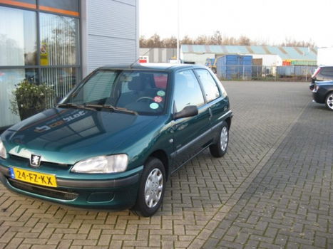 Peugeot 106 - ACCENT 1.1 X - 1