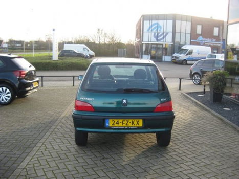 Peugeot 106 - ACCENT 1.1 X - 1