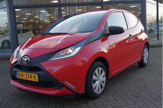 Toyota Aygo - 1.0 VVT-i x-now Airco I Cruise Control I VVT-i motor I Elektrische Ramen I Centrale Ve - 1