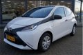 Toyota Aygo - 1.0 VVT-i x-now Airco I Cruise Control I VVT-i motor I Elektrische Ramen I Centrale Ve - 1 - Thumbnail