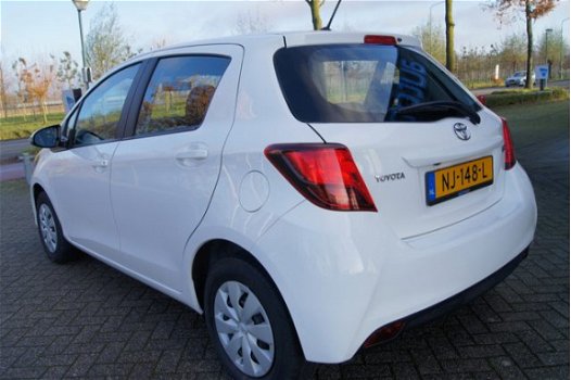 Toyota Yaris - 1.0 VVT-i Aspiration Airco I Camera I VVT-i motor - 1