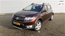 Dacia Sandero - 0.9 TCe Stepway Lauréate NAVI PDC Airco Trekhaak Cruise