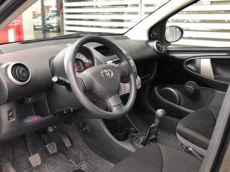 Toyota Aygo - 1.0 VVT-i Comfort - 1