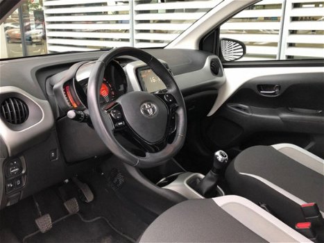 Toyota Aygo - 1.0 VVT-i x-play - 1