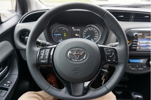 Toyota Yaris - 1.5 Hybrid Active, Navigatie - 1
