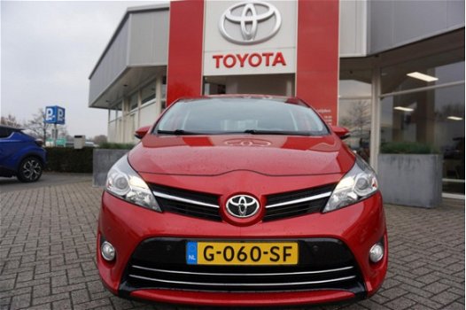 Toyota Verso - 1.8 VVT-i Aspiration, Navigatie, Lichtmetaal - 1