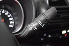 Opel Combo - L1H1 Innovation | Navigatie | Betimmering | Parkeersensoren |