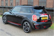 Mini Mini Cooper - 1.5 Automaat JCW Pano Xenon Led Sportstoelen Navigatie Orig.Nederlands