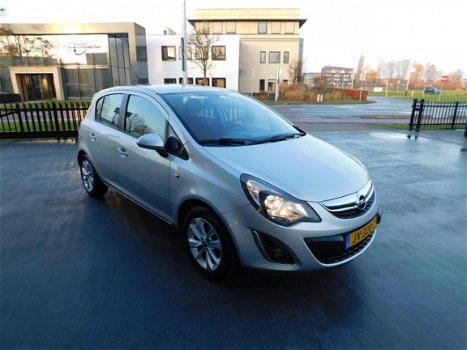 Opel Corsa - 1.2-16V Design Edition CRUISE CONTROL AIRCO - 1