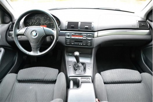 BMW 3-serie - 320d Airco Panorama LMV 16'' APK 2020 - 1