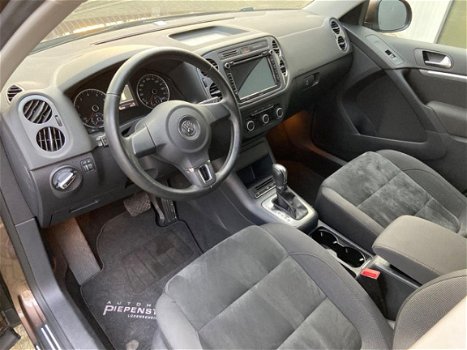 Volkswagen Tiguan - 2.0 TSI Sport&Style 4Motion DSG 1e Eigenaar/Navigatie/Trekhaak/Bluetooth/Nieuwst - 1