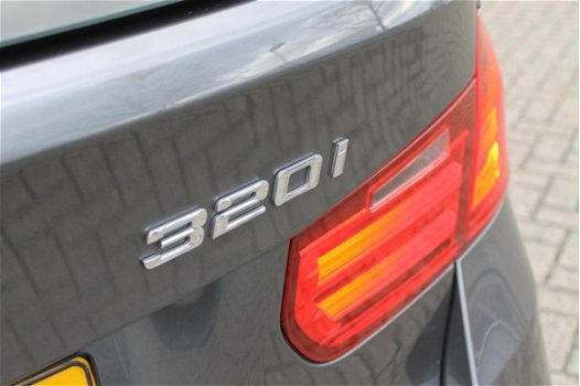 BMW 3-serie Touring - 320I EXECUTIVE 184PK Navi, Bluetooth - 1