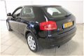 Audi A3 Sportback - 1.6 Attraction Business Edition / ALCANTARA / PDC / LMV 16'' - 1 - Thumbnail