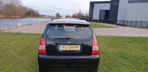 Kia Picanto - 1.0 X-treme Dealer onderhouden nw apk stuurbkr elekramen cv - 1