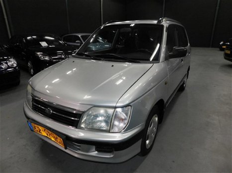 Daihatsu Gran Move - 1.6i-16V CX APK TOT 18-12-2020 AUTOMAAT - 1