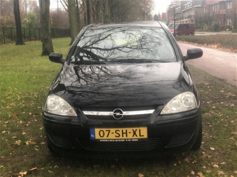 Opel Corsa - 1.2-16V Silverline airco nieuweapk 2006 rijdt super zuinig - 1