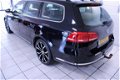 Volkswagen Passat Variant - 1.4 TSI High Executive Line BlueMotion - 1 - Thumbnail