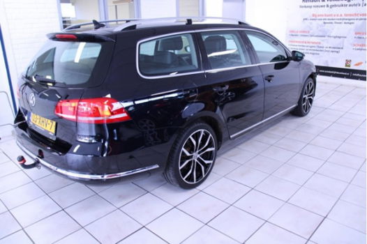 Volkswagen Passat Variant - 1.4 TSI High Executive Line BlueMotion - 1