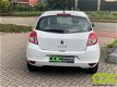 Renault Clio - 1.2 16V Yahoo Airco, 5deurs, APK - 1 - Thumbnail