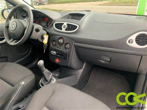 Renault Clio - 1.2 16V Yahoo Airco, 5deurs, APK - 1