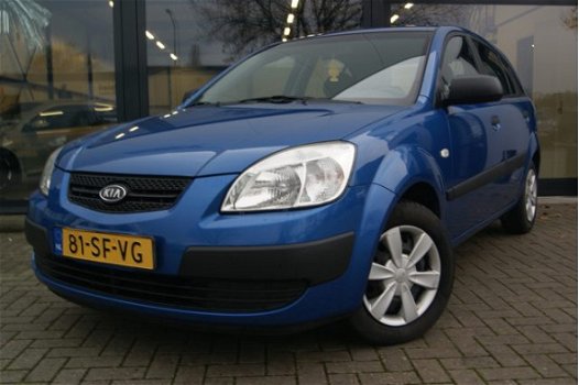 Kia Rio - 1.4 L 5deurs - 1