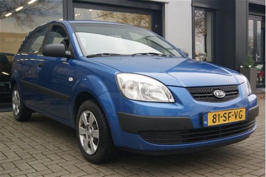 Kia Rio - 1.4 L 5deurs - 1