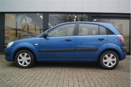 Kia Rio - 1.4 L 5deurs - 1