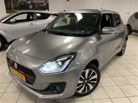 Suzuki Swift - 1.0 Stijl Smart Hybr - 1