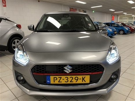 Suzuki Swift - 1.0 Stijl Smart Hybr - 1