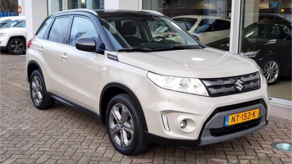 Suzuki Vitara - 1.6 EXCLUSIVE Trekhaak | Navi | Cruise - 1