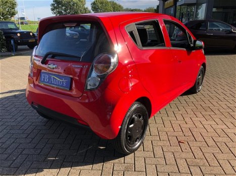 Chevrolet Spark - 1.0 16V LE AIRCO - 1