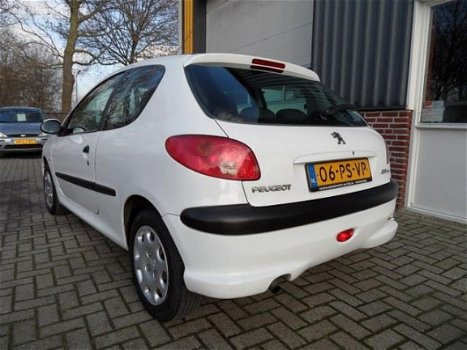 Peugeot 206 - 1.4 HDi X-Design - 1