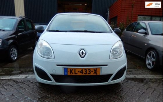 Renault Twingo - 1.2 Acces - APK tot 14-10-2020 - 1