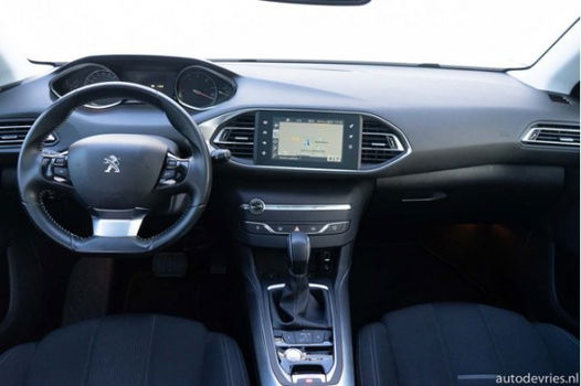 Peugeot 308 SW - 2.0 BlueHDI 150pk Automaat Allure Navigatie/LED/Massage/Denon audio - 1