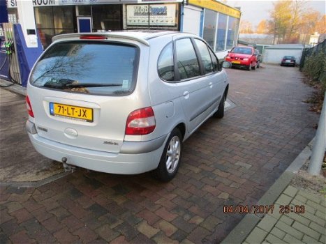 Renault Scénic - 1.8-16V Expr. Sport - 1