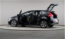 Volvo V40 - D2 2.0 Business R-Design, Navigatie - 1 - Thumbnail